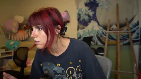 Snapshot of sushifox chatting on July 16, 8:26 pm online show from July 16, 8:26 pm