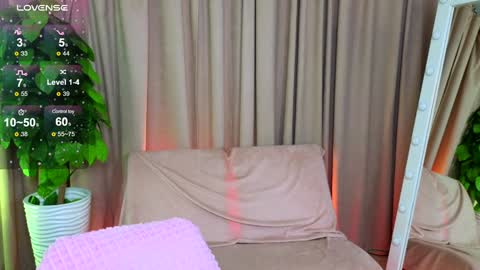 Snapshot of susiemorris chatting on February 4, 5:10 am Susie online show from February 4, 5:10 am