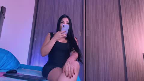 Andrea online show from May 9, 5:29 pm