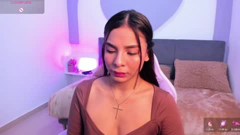 sussy_sweet4u online show from April 8, 11:54 am