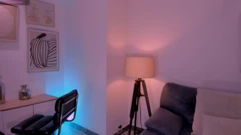 Sussy Bell online show from March 5, 2:40 am