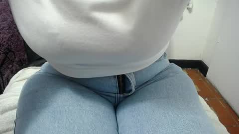 susy_perverttt online show from March 13, 3:18 pm