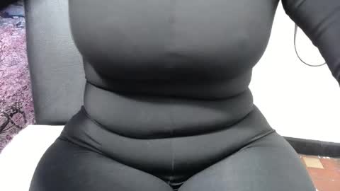 susy_perverttt online show from May 23, 3:49 pm