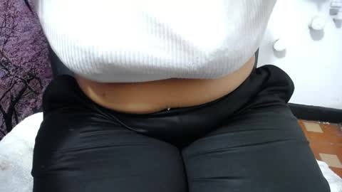 susy_perverttt online show from May 24, 3:39 pm