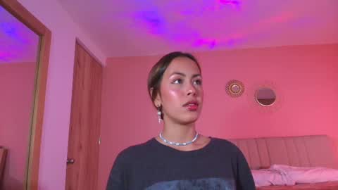 Susy online show from July 1, 3:08 am