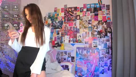 Hey Im Suzane online show from March 24, 2:55 pm