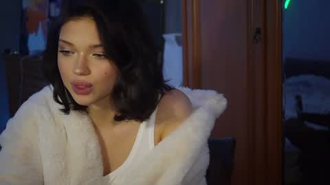 Stacy online show from May 26, 9:44 pm