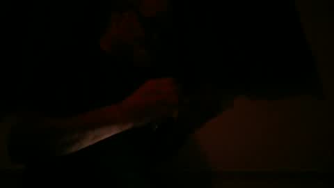 Snapshot of suzuki1250 chatting on December 2, 10:39 am suzuki1250 online show from December 2, 10:39 am