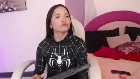 Susy  online show from May 27, 7:44 pm