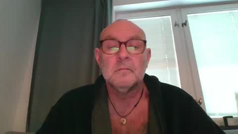 svenskdaddy online show from December 5, 7:49 am