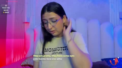 Snapshot of svetlana_3 chatting on May 16, 8:18 pm Svetlana online show from May 16, 8:18 pm