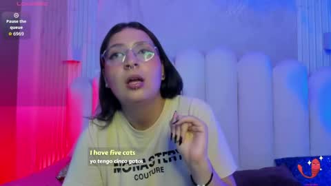 Snapshot of svetlana_3 chatting on May 16, 8:29 pm Svetlana online show from May 16, 8:29 pm