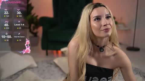 SweetLuna online show from March 16, 4:07 am