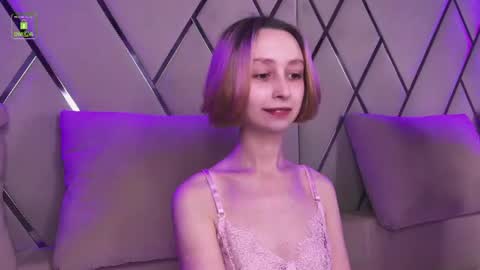 Snapshot of sweatee_fluff chatting on July 14, 8:36 pm RACHEL online show from July 14, 8:36 pm