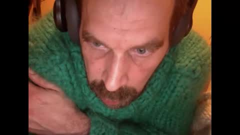 sweaterboy666 online show from January 31, 5:30 am