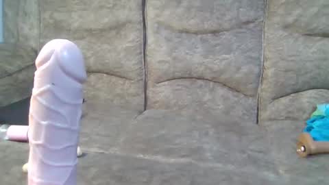 Snapshot of sweerie20 chatting on January 13, 5:40 pm sweerie20 online show from January 13, 5:40 pm