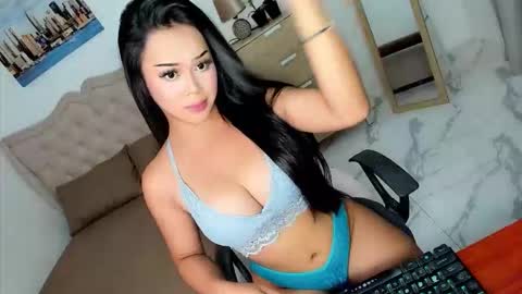 sweet18_jasmine online show from April 29, 10:41 am