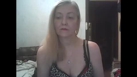 Snapshot of sweet4blonde67 chatting on January 22, 7:45 pm sweet4blonde67 online show from January 22, 7:45 pm