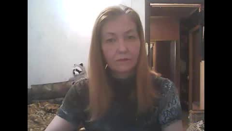 Snapshot of sweet4blonde67 chatting on November 13, 10:03 am sweet4blonde67 online show from November 13, 10:03 am