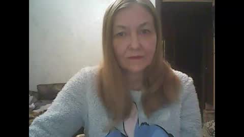 Snapshot of sweet4blonde67 chatting on February 18, 5:03 am sweet4blonde67 online show from February 18, 5:03 am