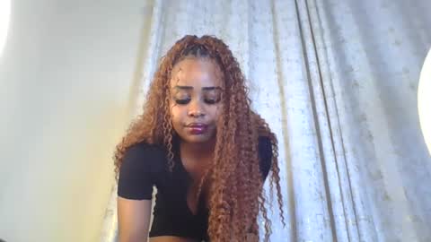 Snapshot of sweet69temptress chatting on July 1, 7:57 pm sweet69temptress online show from July 1, 7:57 pm