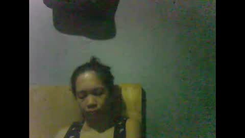 sweet818957 online show from December 15, 7:10 pm