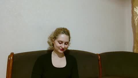 Snapshot of sweet__daddy8 chatting on February 17, 4:15 pm BredEmiliya online show from February 17, 4:15 pm