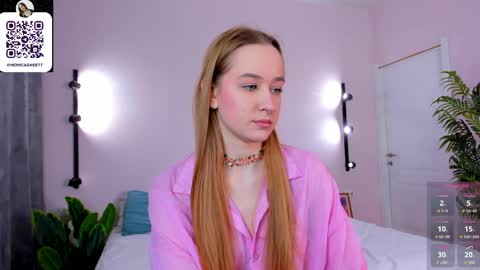 Monica  GTM 3MoTuWeFrSa 500pm-1000pm  online show from April 7, 1:17 am