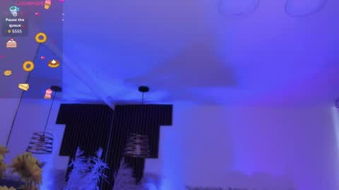 Snapshot of sweet_alicee__ chatting on May 19, 6:58 pm Alice online show from May 19, 6:58 pm
