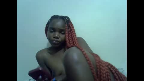 Snapshot of sweet_aly1 chatting on May 26, 12:17 am Alice online show from May 26, 12:17 am