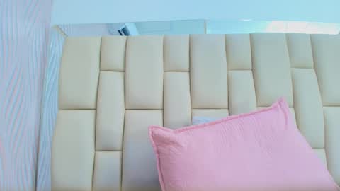 Amye  online show from October 1, 7:09 pm