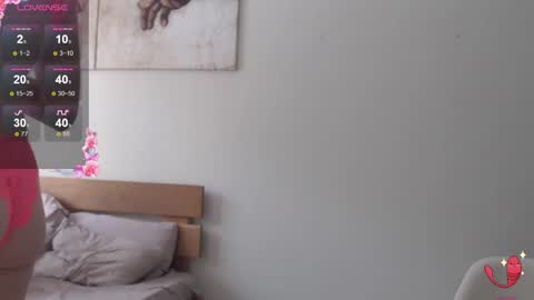 Kate and Erica online show from February 6, 8:40 am