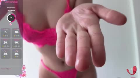 Kate and Erica online show from March 8, 7:45 am