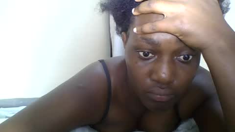 Snapshot of sweet_banny05 chatting on June 11, 7:34 pm sweet_banny05 online show from June 11, 7:34 pm