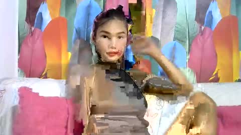 candy online show from May 27, 8:00 am