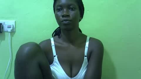 sweet_cherie1 online show from March 31, 5:41 am