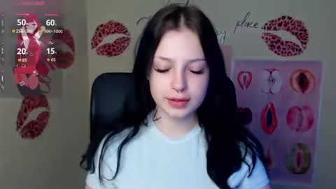 Ivy online show from April 26, 6:22 am