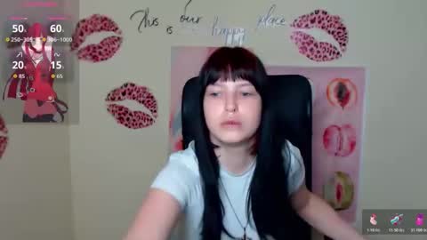 Ivy online show from May 25, 6:19 am