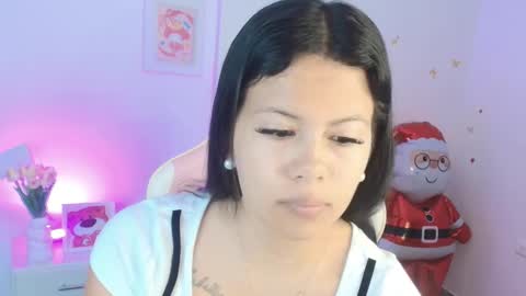 sweet_dania_ online show from February 20, 9:10 am