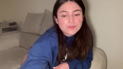 Snapshot of sweet_ella28 chatting on May 1, 3:33 am sweet ella28 online show from May 1, 3:33 am
