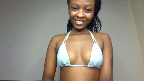 sweet_jovial online show from June 11, 2:37 pm