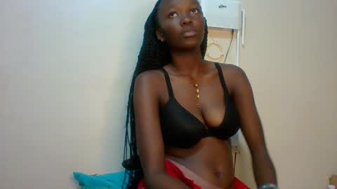 Snapshot of sweet_kcandy chatting on May 6, 9:20 pm Sweet KCandy online show from May 6, 9:20 pm