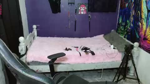 elizabeth grey online show from July 4, 12:28 am