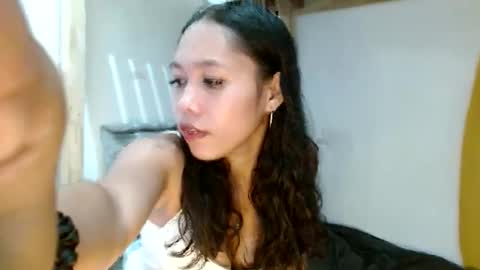 sweet_ky online show from February 23, 3:15 am