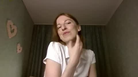 sweet_lilbunny online show from October 15, 4:07 pm