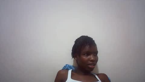 Snapshot of sweet_liz6510 chatting on May 30, 8:39 pm Liz online show from May 30, 8:39 pm