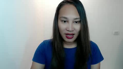 Snapshot of sweet_lover5 chatting on February 3, 2:33 pm SWEET LOVE online show from February 3, 2:33 pm