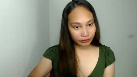 Snapshot of sweet_lover5 chatting on March 2, 5:20 pm SWEET LOVE online show from March 2, 5:20 pm