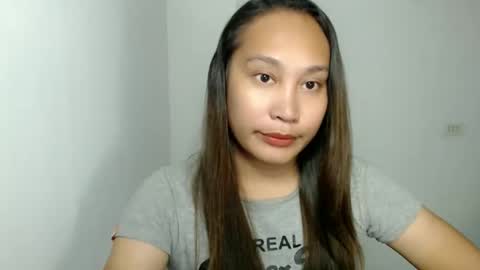 Snapshot of sweet_lover5 chatting on March 5, 7:37 am SWEET LOVE online show from March 5, 7:37 am