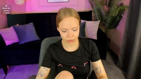 Lucy online show from May 23, 2:10 pm
